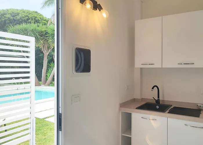 Lovely In Nyaraló Torrenova